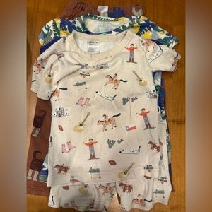 Smaller Things, GAP & Zara Bundle, Texas, Dinos, Animals, Size 3T